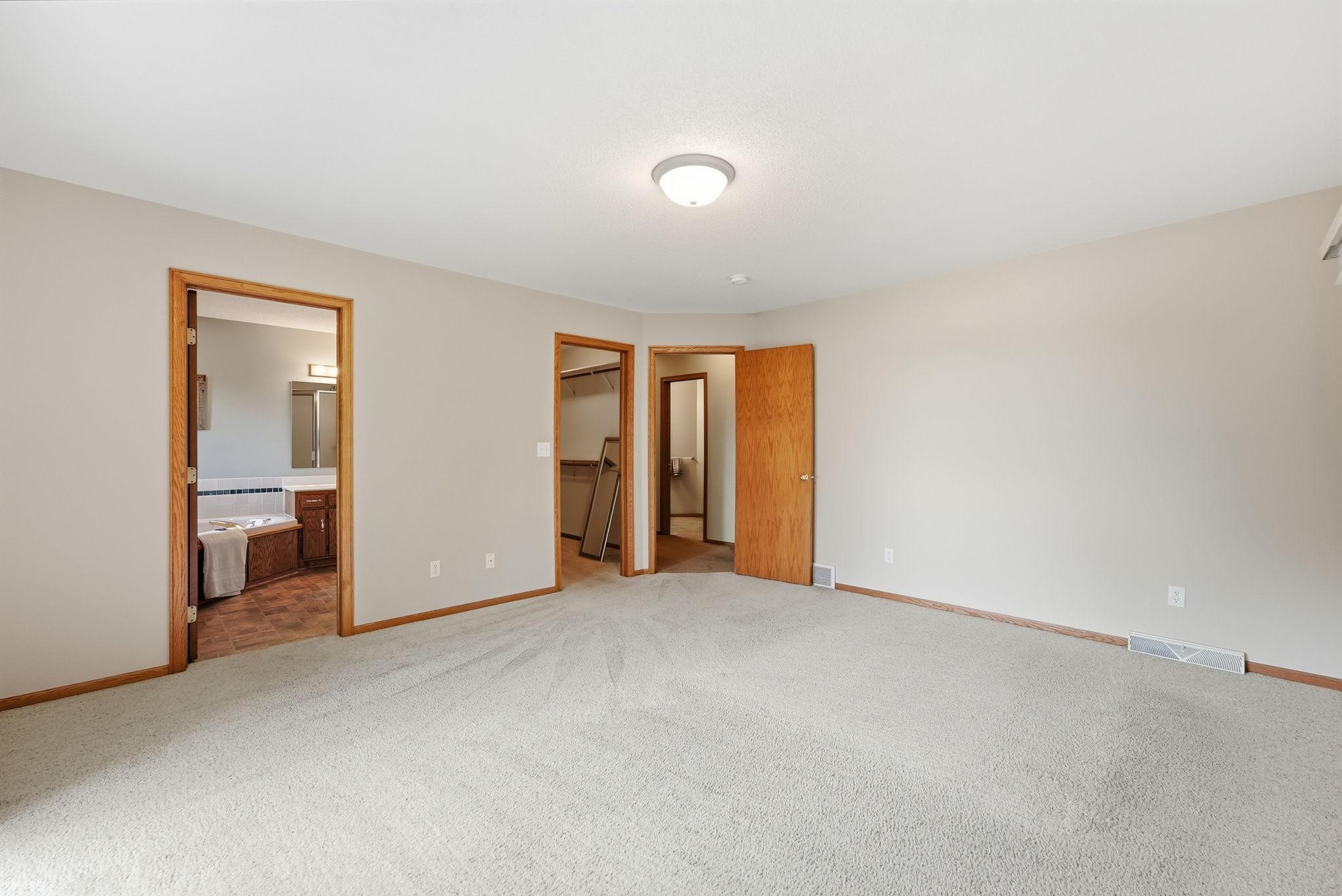 9900 W Lake Court