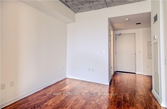 32 Trolley Cres 1003