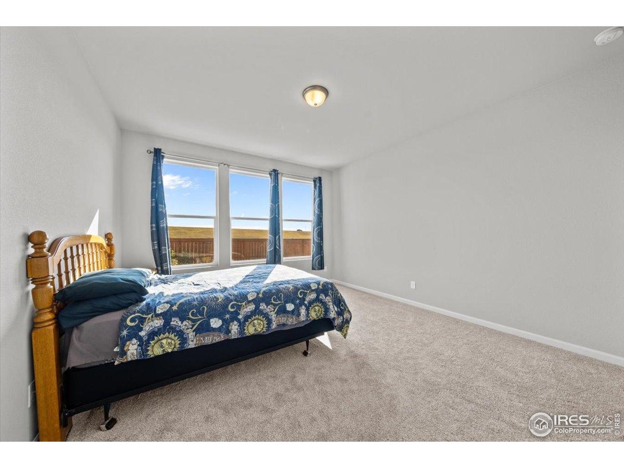 513 Grand Market Ave