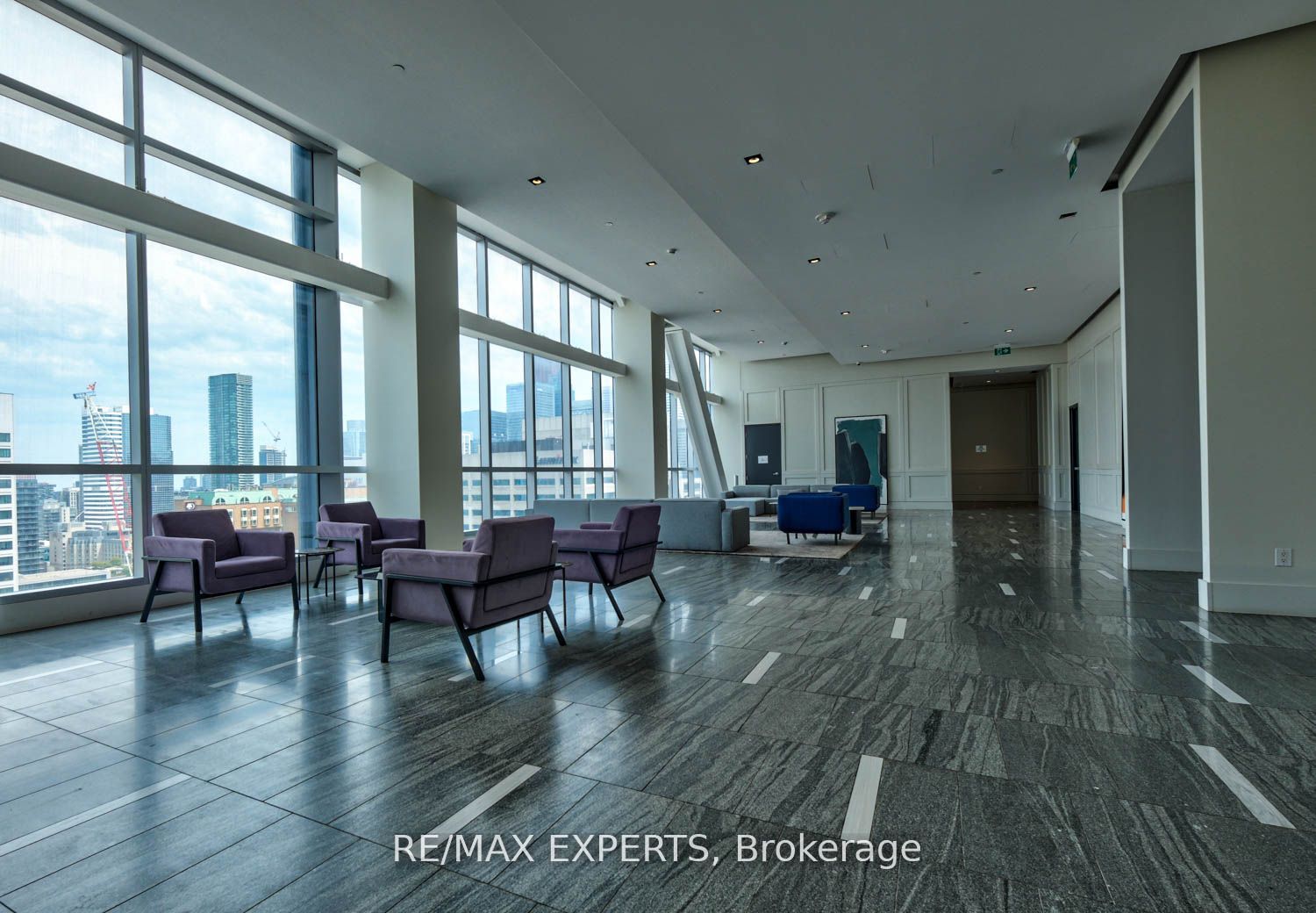 488 University Ave 3509