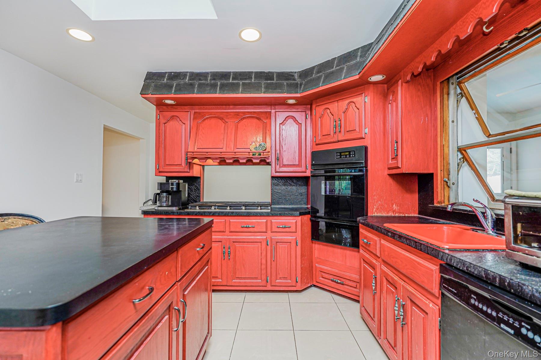 74 Longfellow Avenue