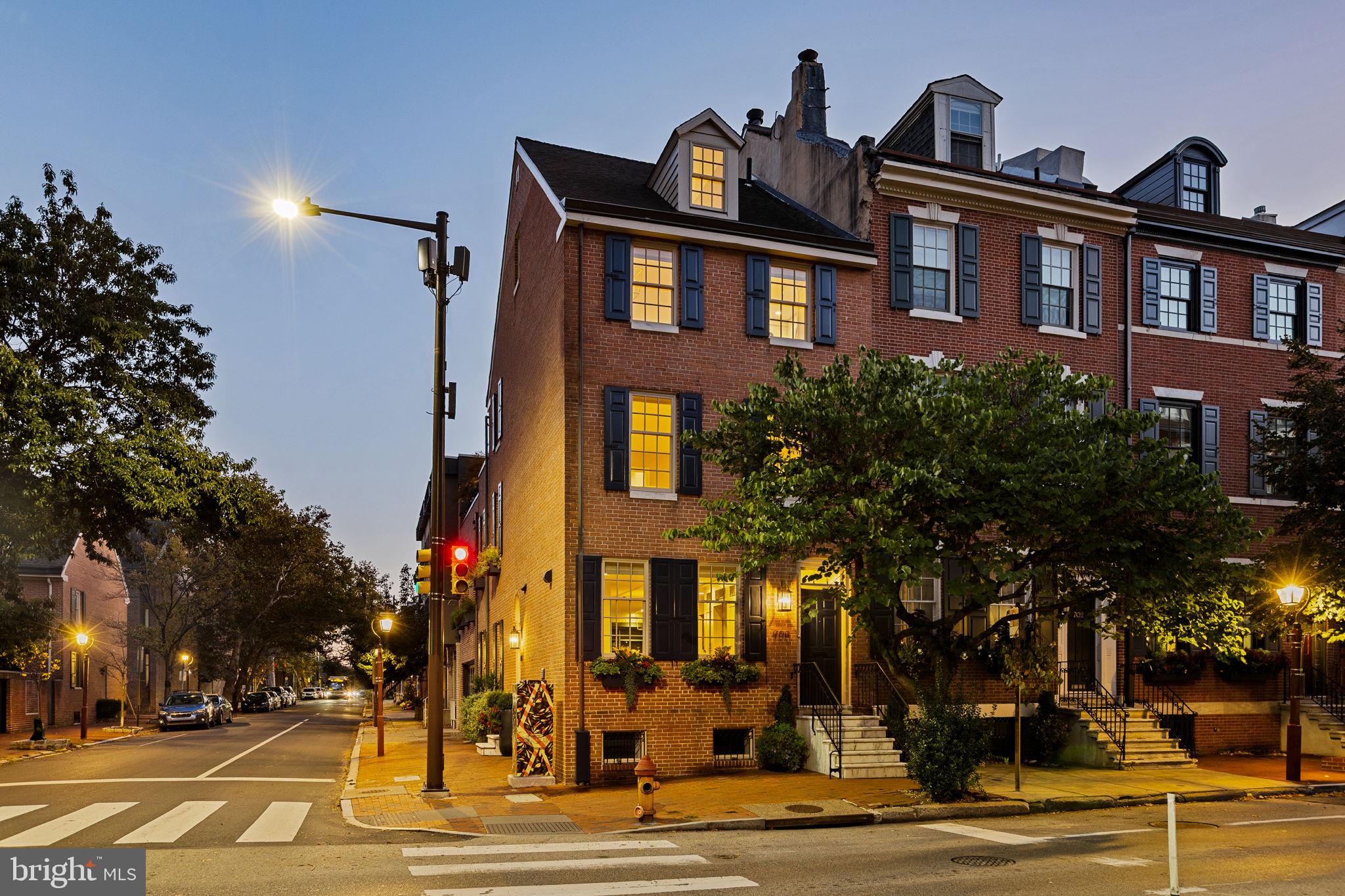 700 Pine Street
