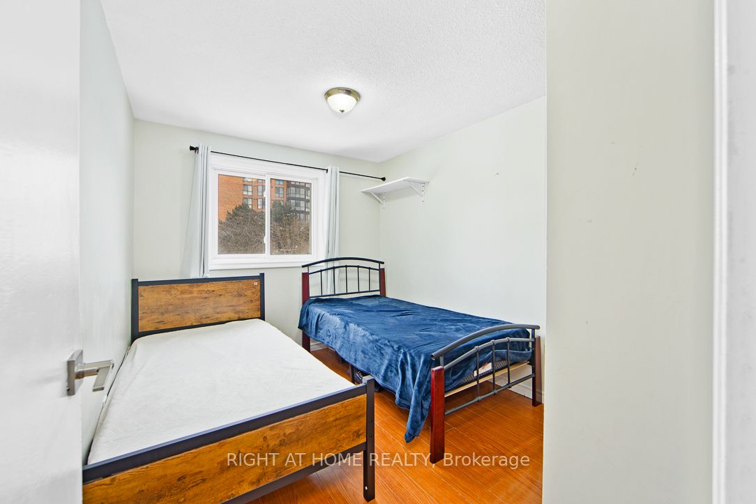 50 Silver Bell Grve 5