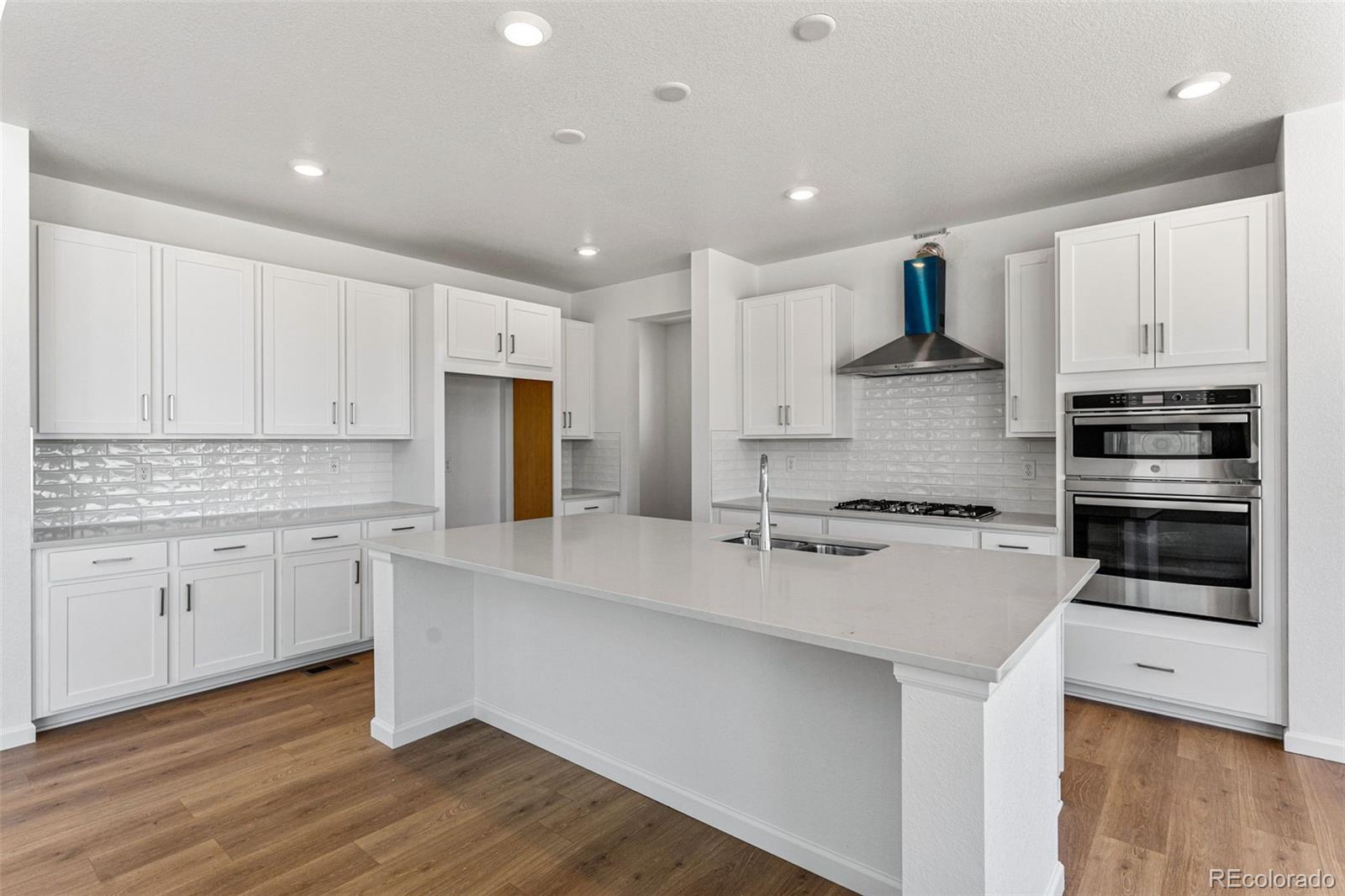 39665 Gwinett Circle