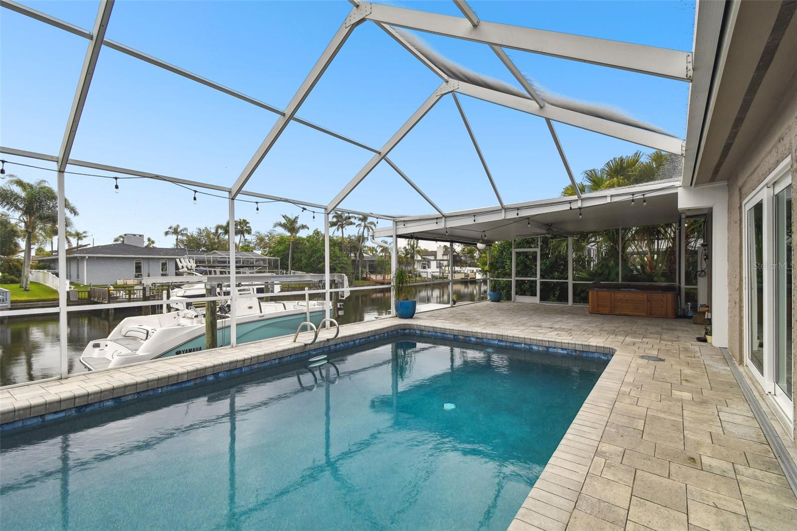 6109 Schooner Way