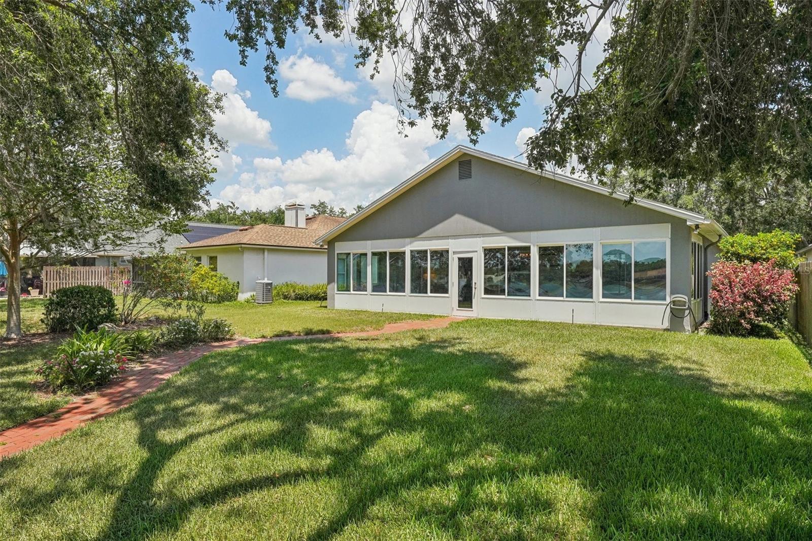2617 Heatherwood Drive