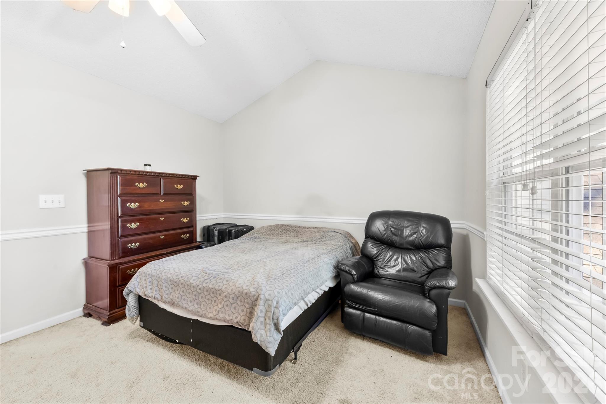 8144 Christmas Court