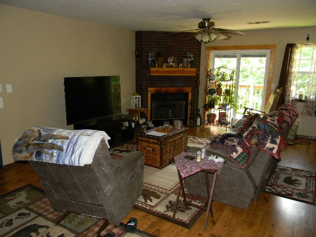 105 Hagerville Hollow Rd