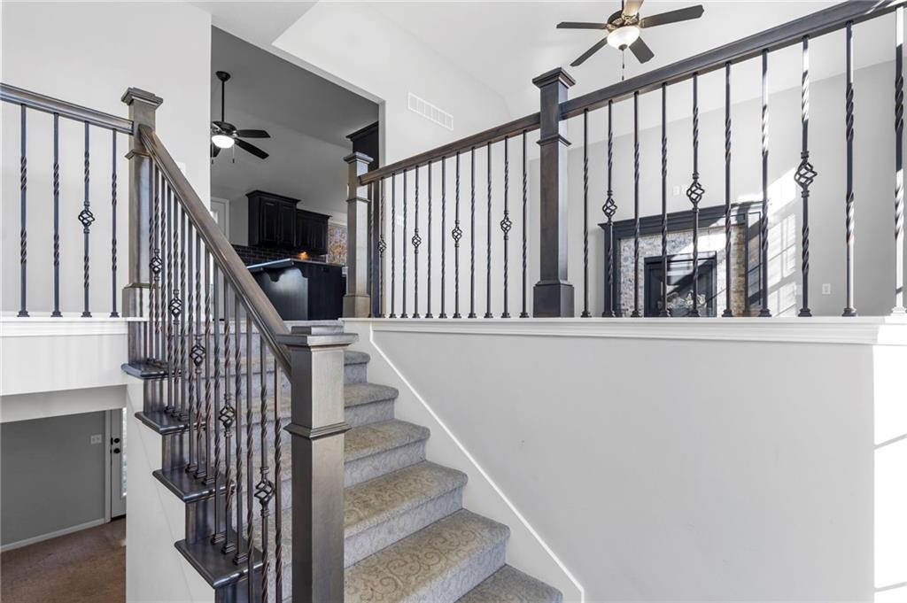 6720 N Cypress Avenue