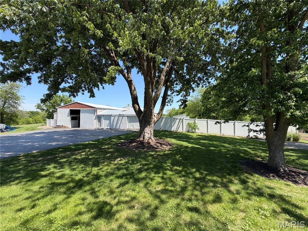 12569 New London Gravel Rd