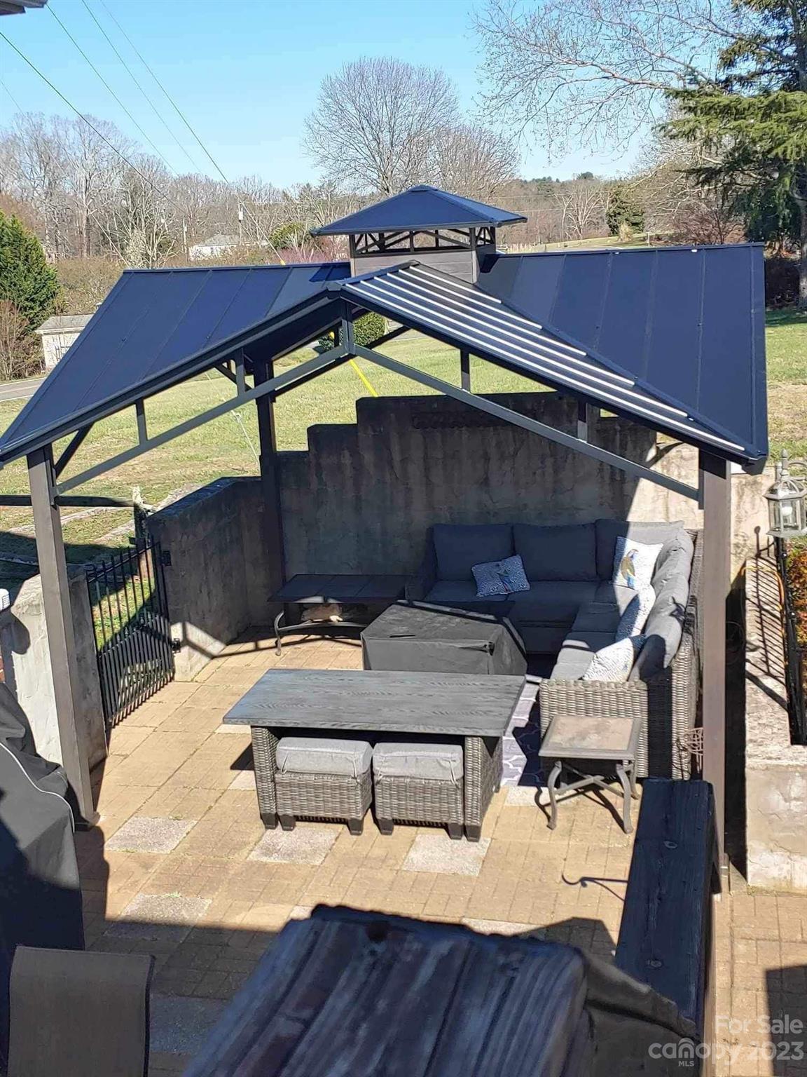 4532 Horseshoe Bend Road