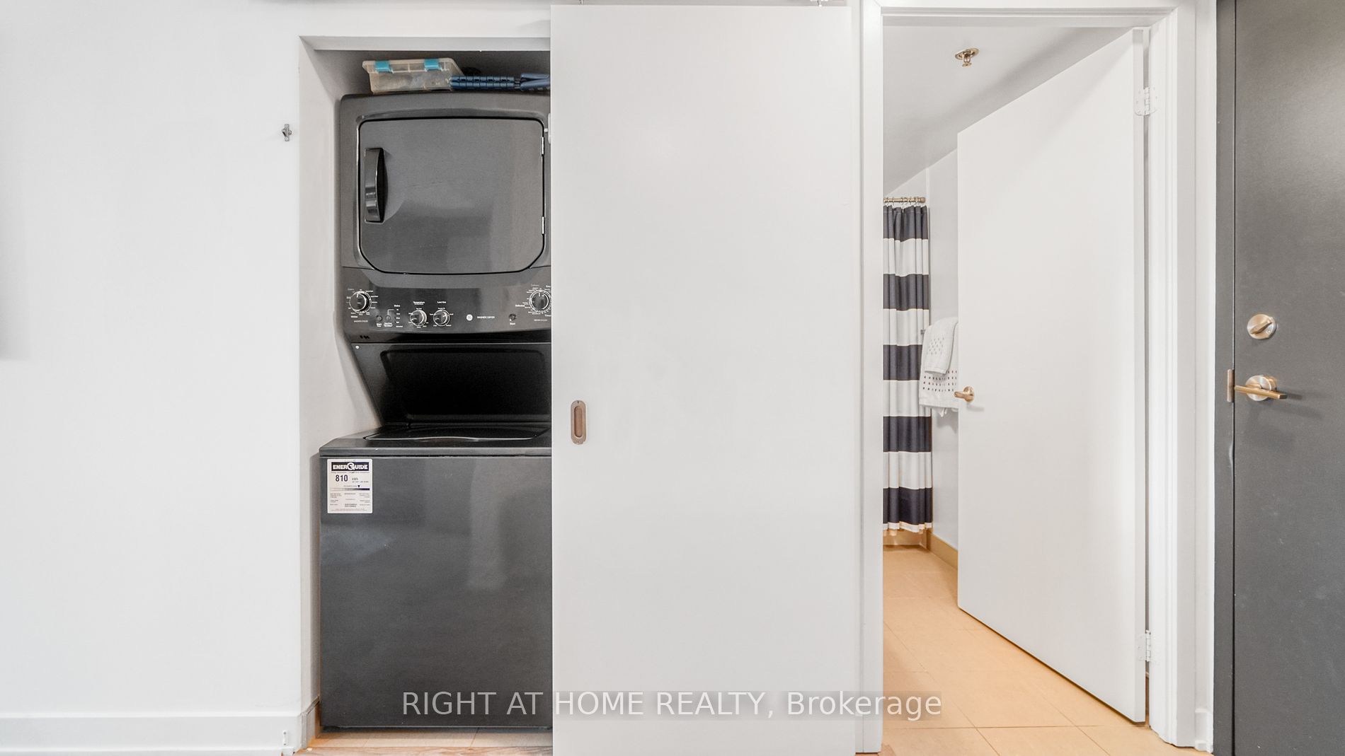 11 Superior Ave 207