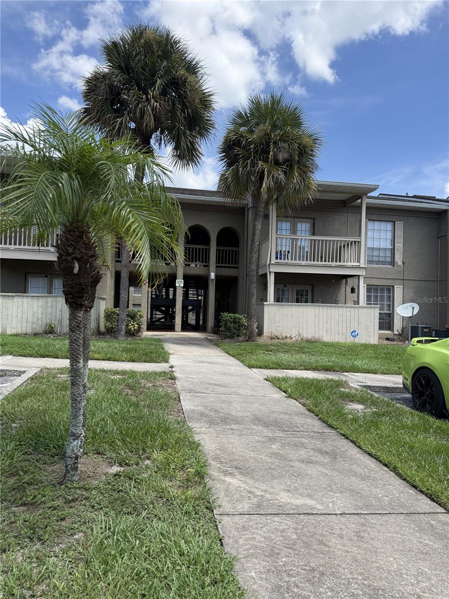 305 Wymore Road # 107