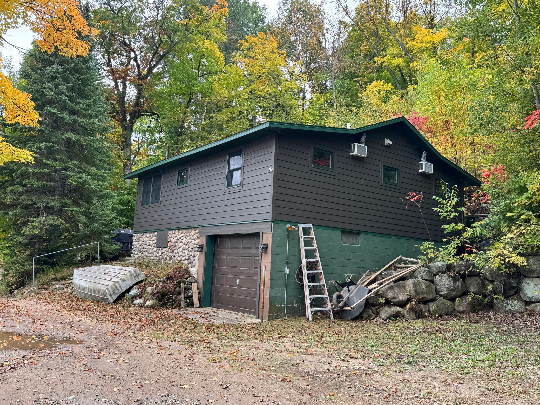 5447 Forest Ridge Road