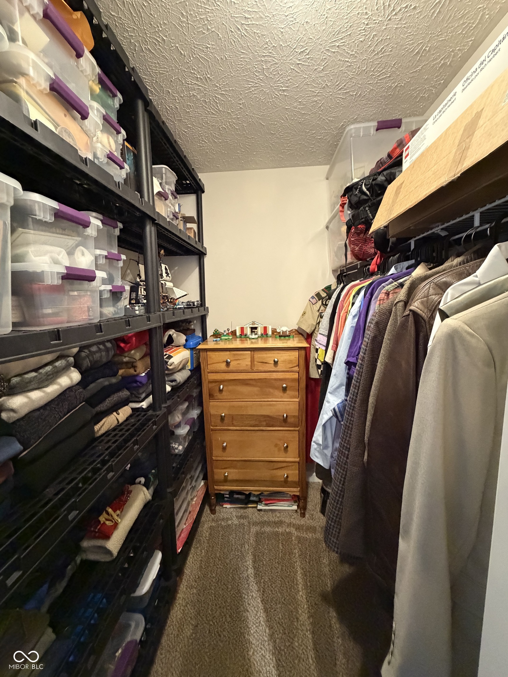 5752 Columbia Circle S