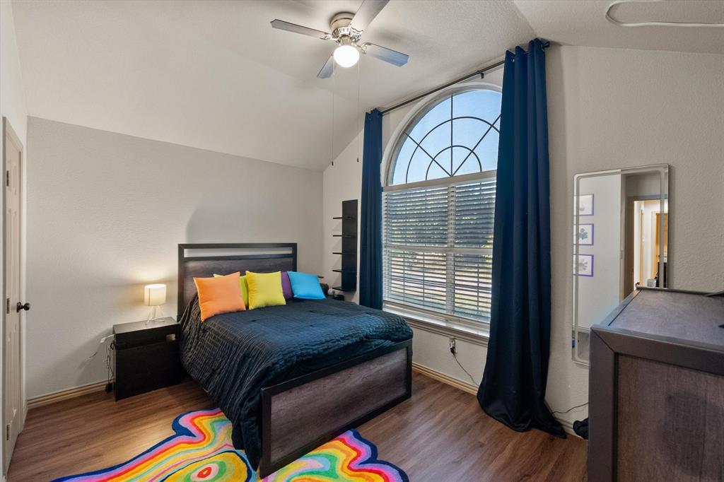 1708 Country Crest Lane