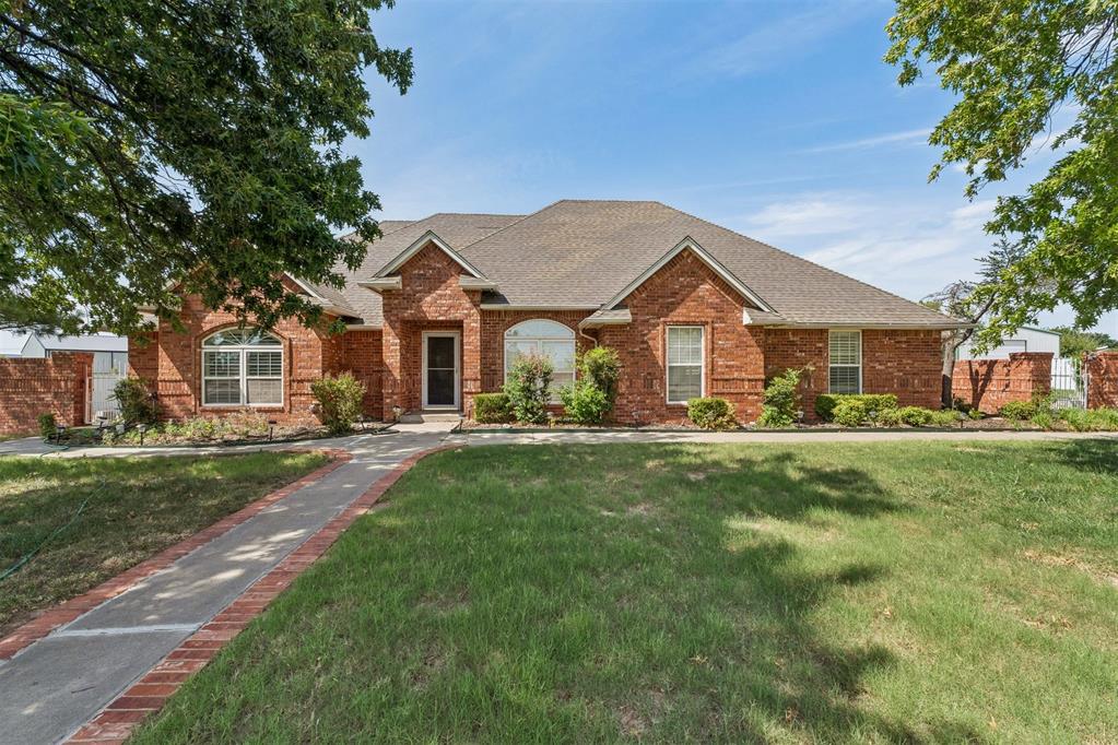 BEAUTIFUL home in established neighborhood! This home sits on just over an acre on the outskirts of town in Moore. FOUR bedrooms, three bathrooms, formal dining, sun room and additional living room with central heat and air and PLENTY of beautiful natural lighting. Ideal floor plan, bedrooms are generous in size and windows complete with stunning, timeless wood shutters! The outdoor shop/ building is a 40x60 with built in living quarters, piped for compressor outlets, equipped with a dust vaccuum, sky heated lamps, oversized garage door and loft for additional work space or storage!More pics and details to come!Buyer to verify all information.
