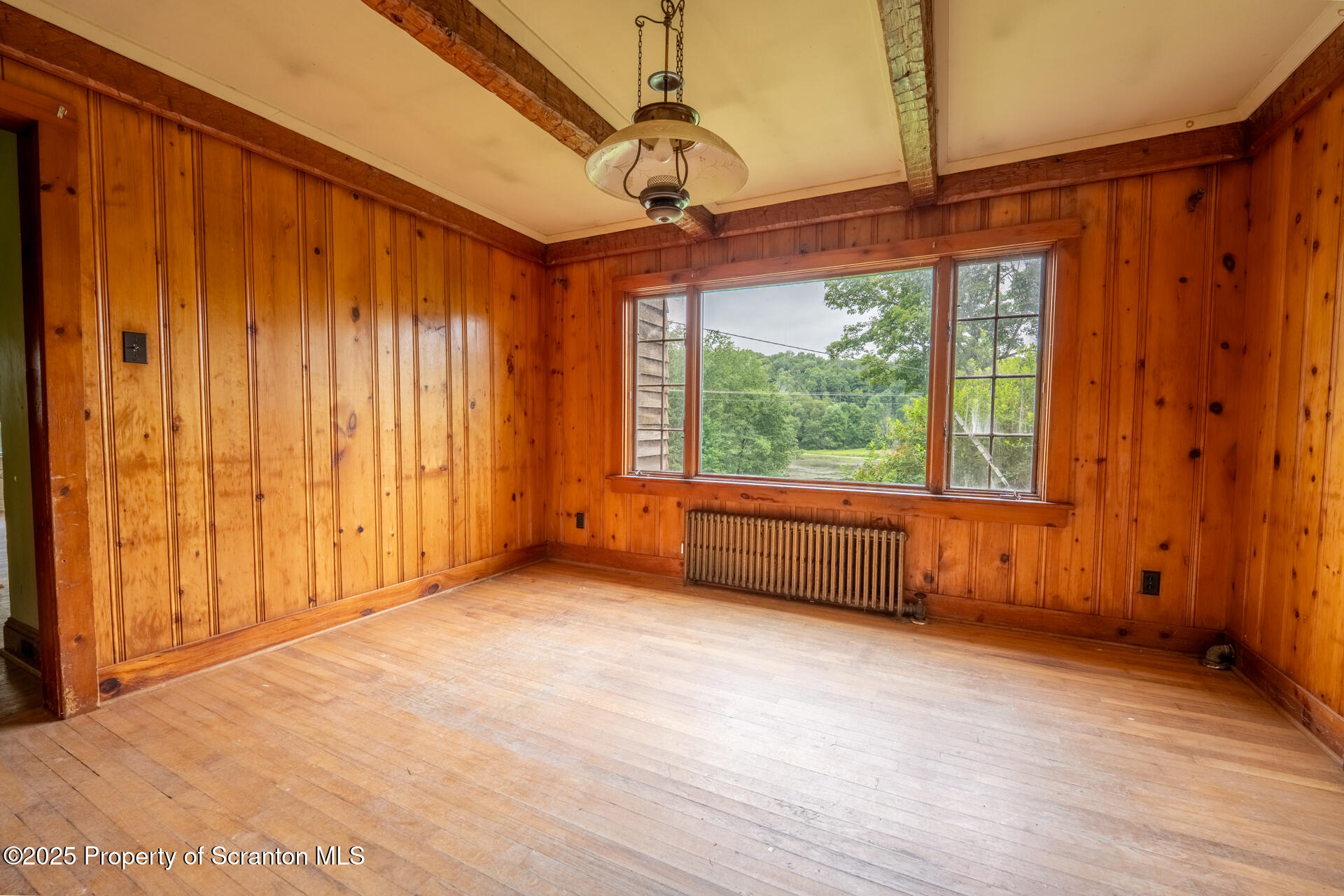 1942 Hess Road