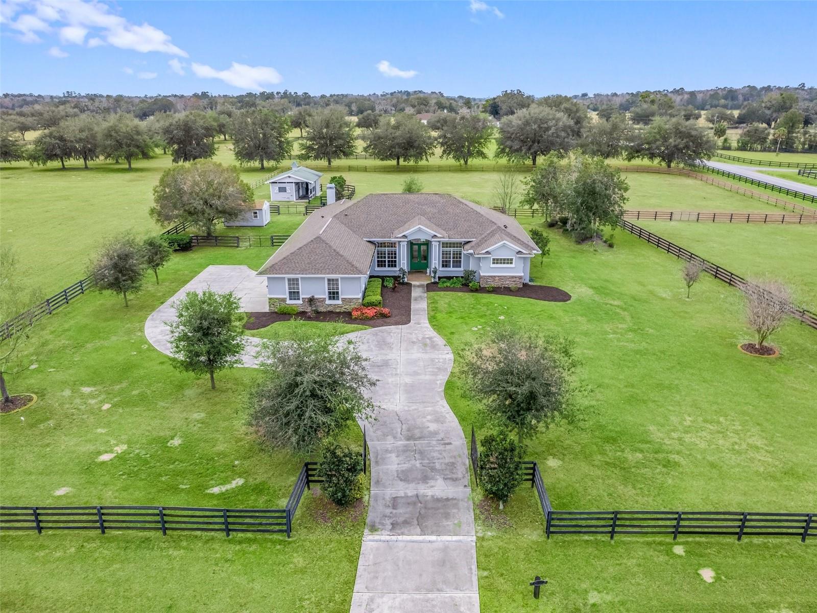 6957 NW 54th Loop Ocala Farm For Sale OM670524