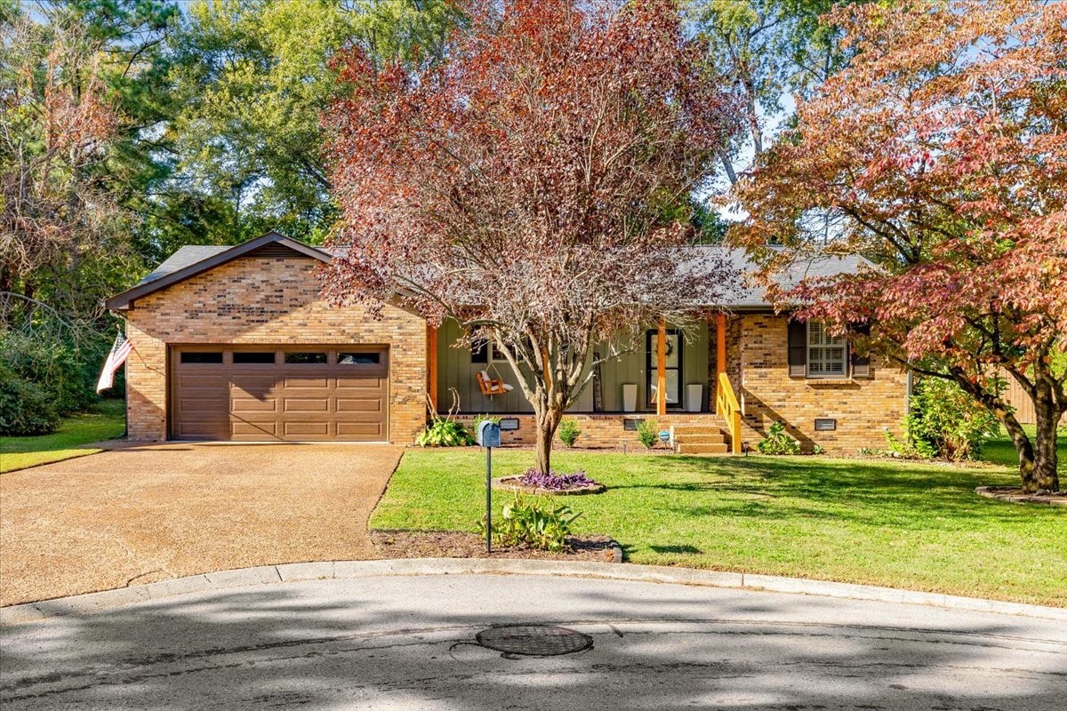 1325 Mallard Dr — sold