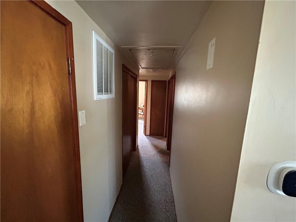 8105 N Summit Street