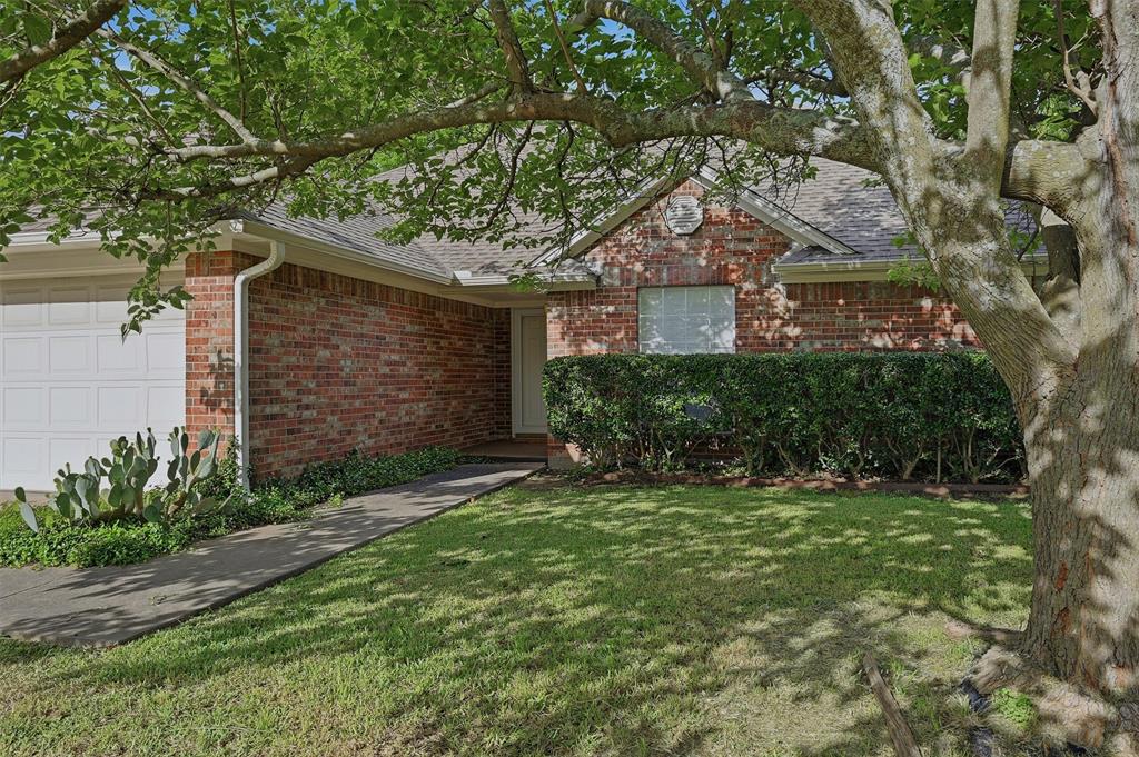 742 S Valentine Drive