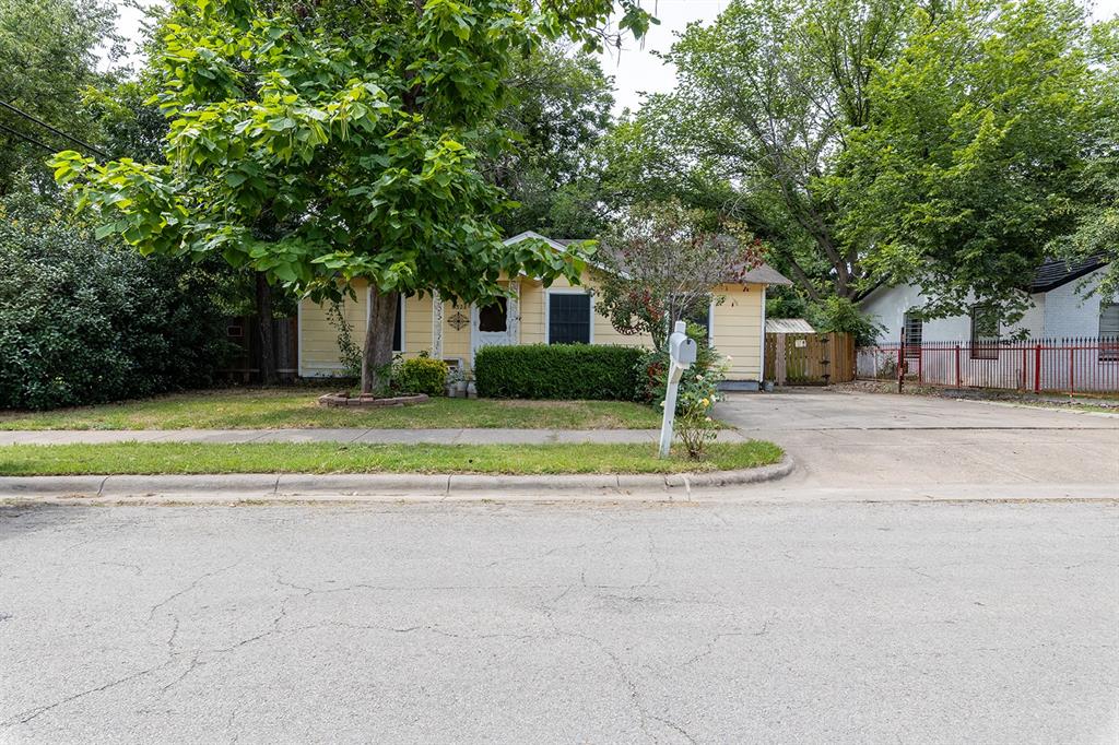 Fort Worth Charming Potential in This 3-Bedroom, 2-Bath Home with a Massive Garage & Spacious Yard! Bring your vision and creativity—this home is ready for a new chapter! Offering 3 bedrooms and 2 bathrooms, it’s nestled on a generously sized lot with a large backyard perfect for gatherings, gardening, or relaxing under the Texas sky.   The standout detached garage offers tons of room for parking, storage, hobbies, or even a workshop. A brand-new roof will be installed prior to closing, giving buyers peace of mind and a head start on updates.  Inside, the home needs cosmetic work and some foundation repairs, making it ideal for someone looking to personalize and restore a space with character. Whether you’re a DIY enthusiast, investor, or someone who sees the beauty in “before & after,” this property offers strong bones and tons of potential.
Seller and listing agent do not guarantee or warrant the accuracy of any information provided. Buyer and buyer’s agent to verify all details—including square footage, schools, lot size, and property condition.  Buyer to purchase survey. 

Don't miss out—opportunities like this don’t come often!