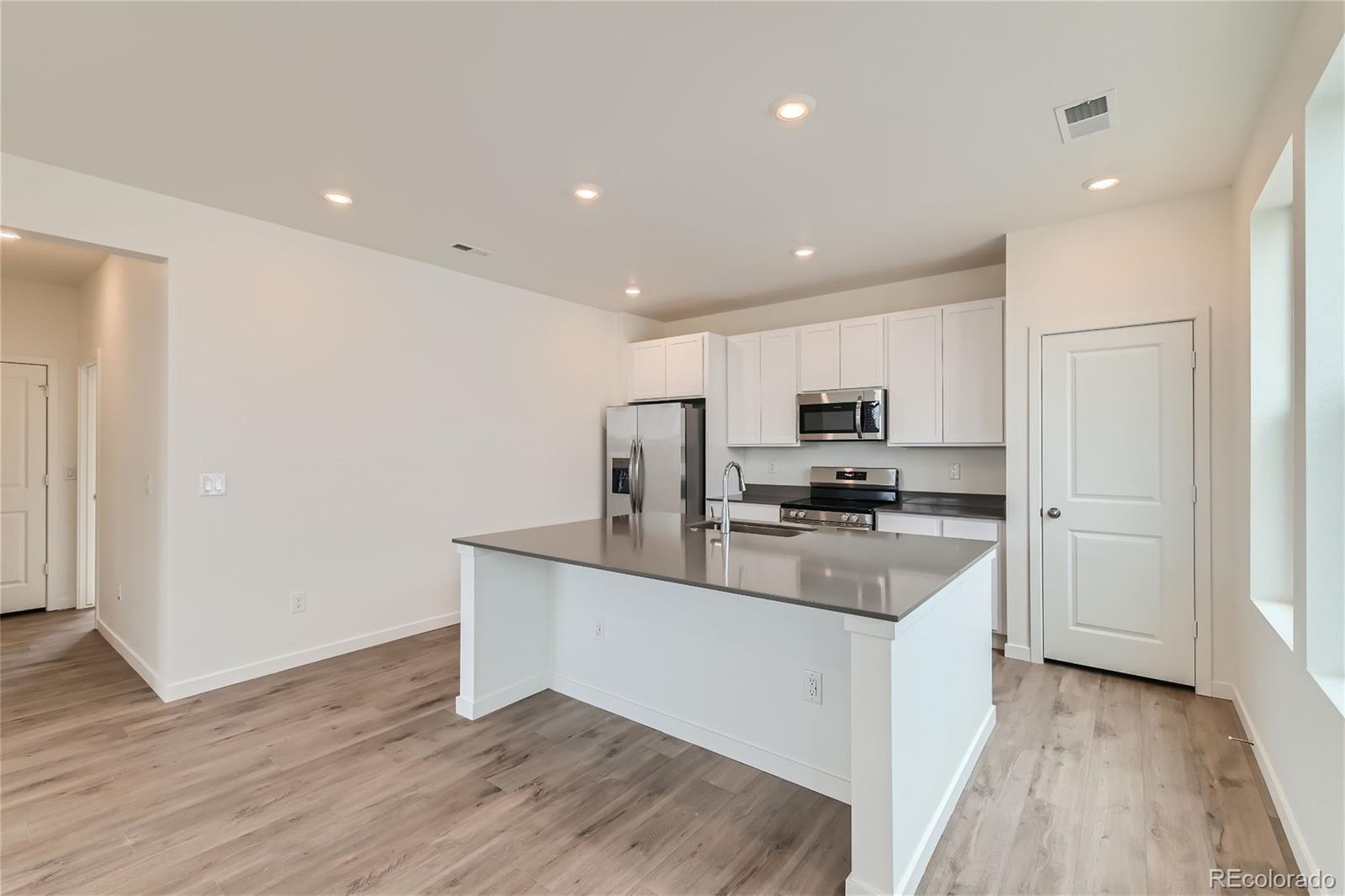 1972 S Fultondale Court