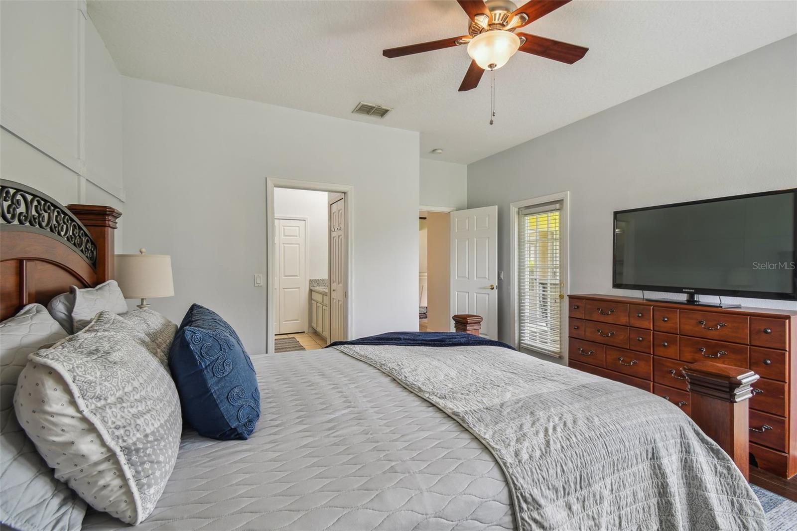 3124 Banyan Hill Lane