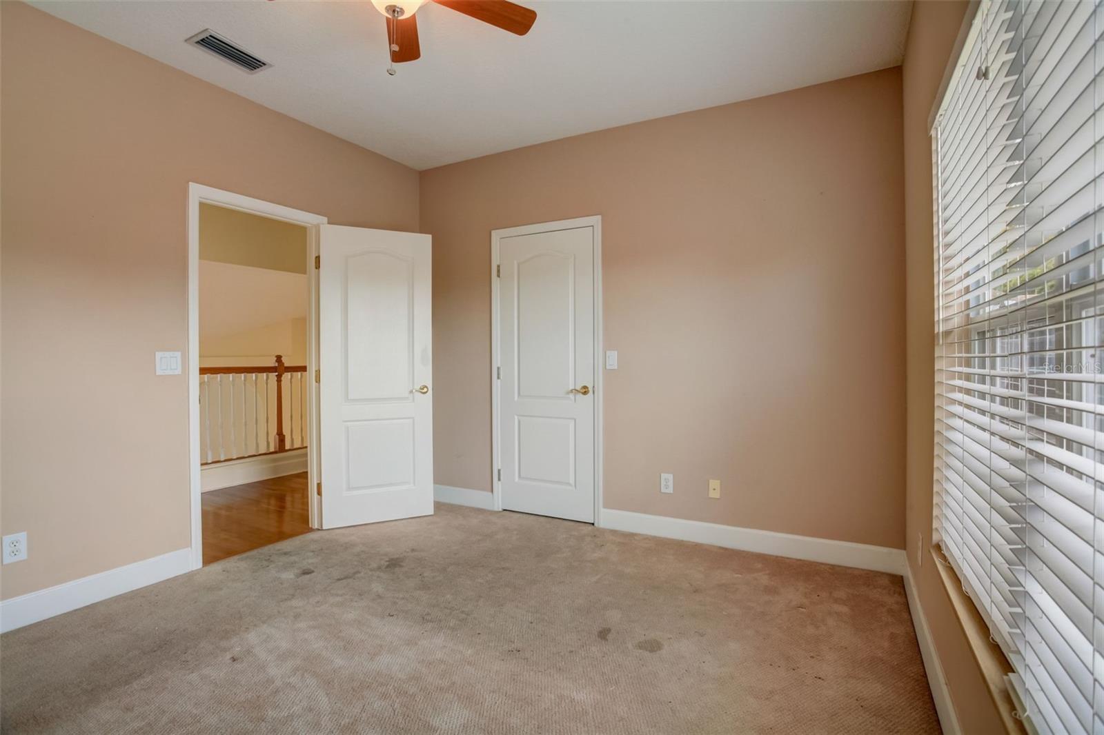 10445 Canary Isle Dr
