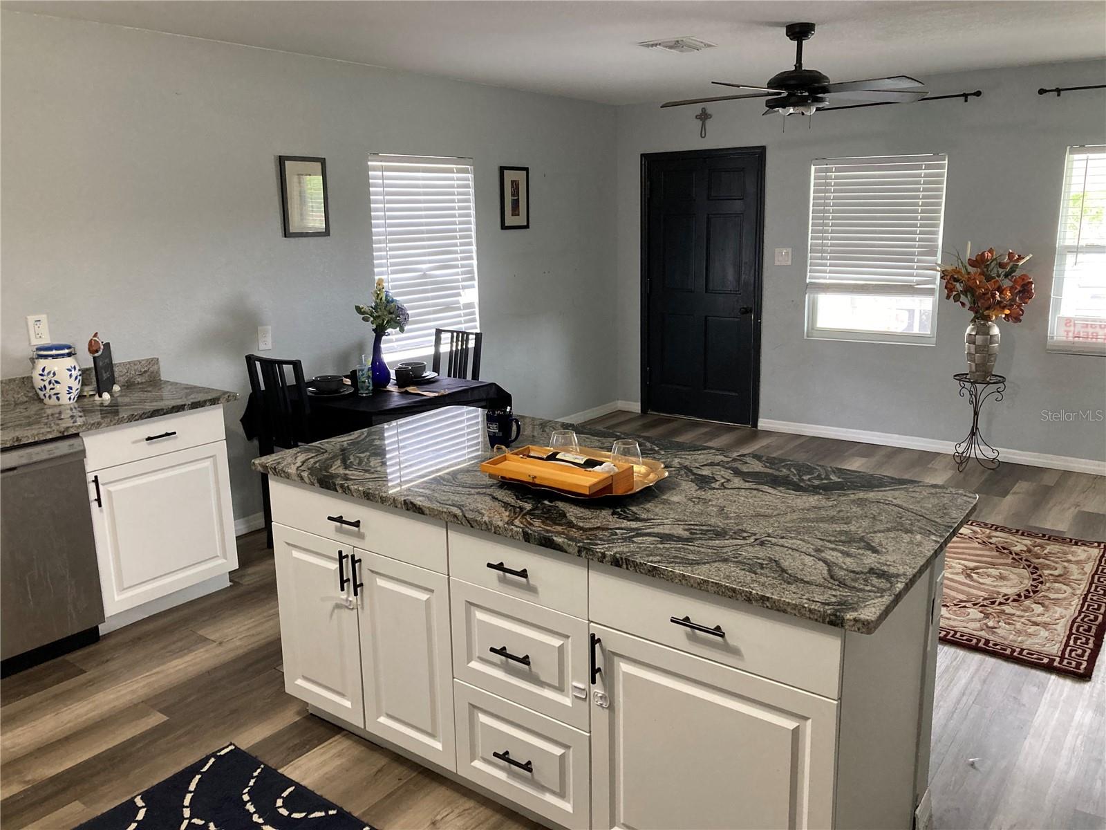 816 W Shell Point Road