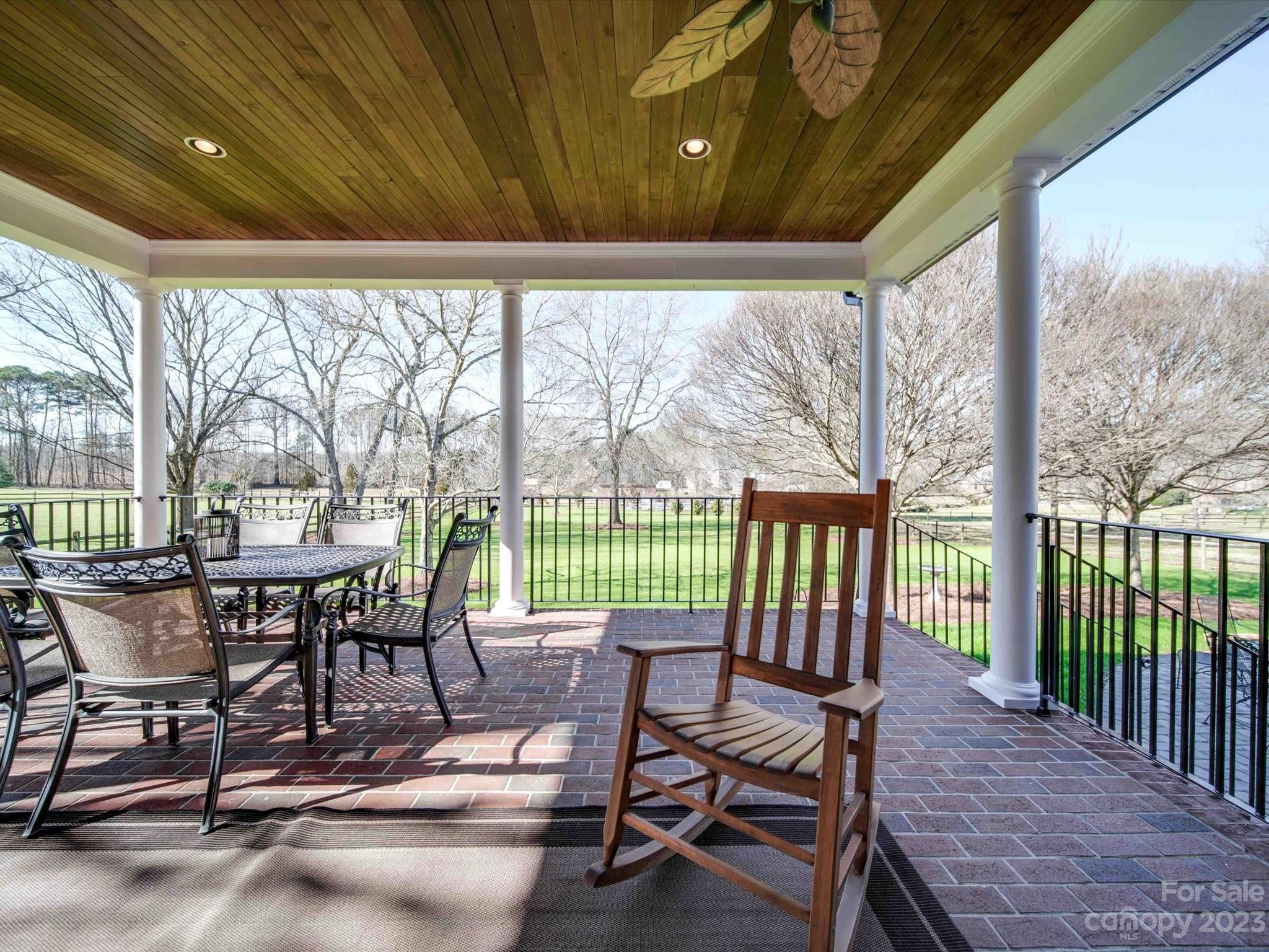 1028 Kite Court