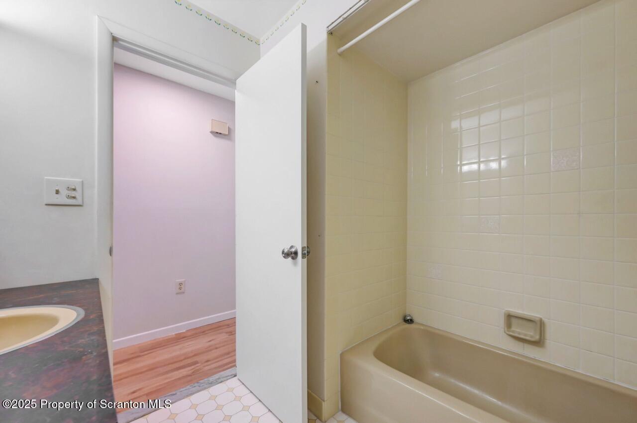 2 Crestmont Place