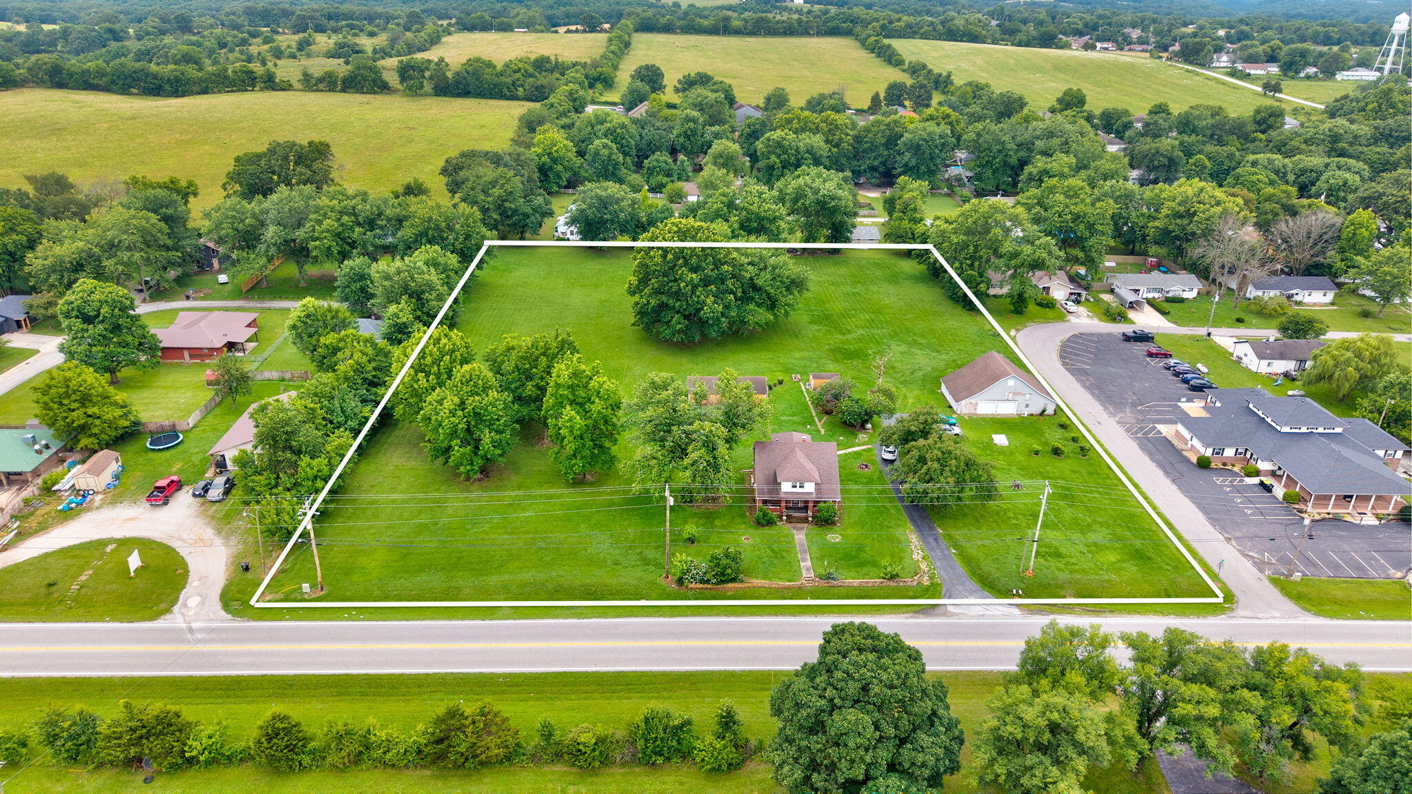 7810 State Highway 14 E