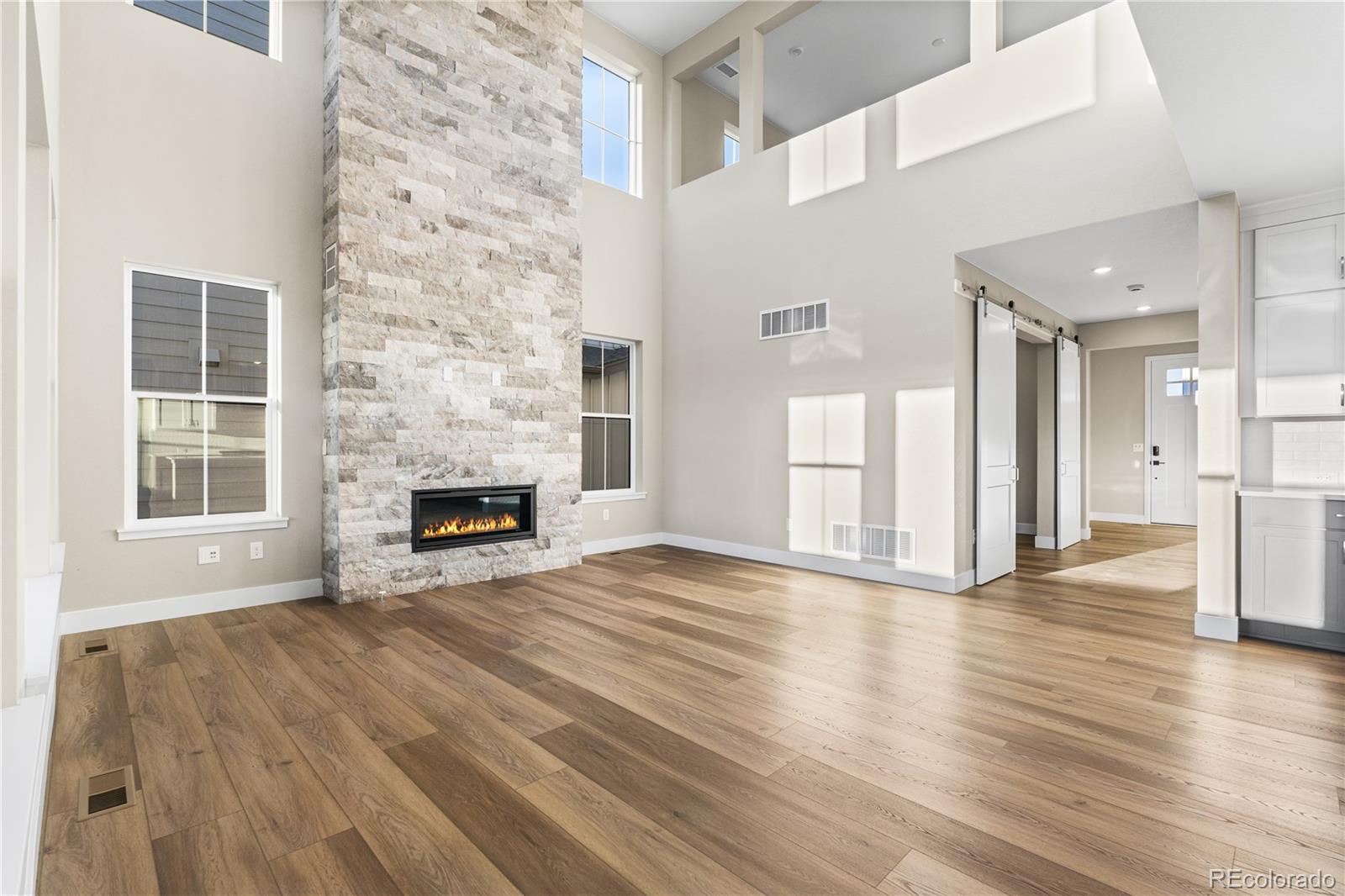 8778 Summerwalk Trail