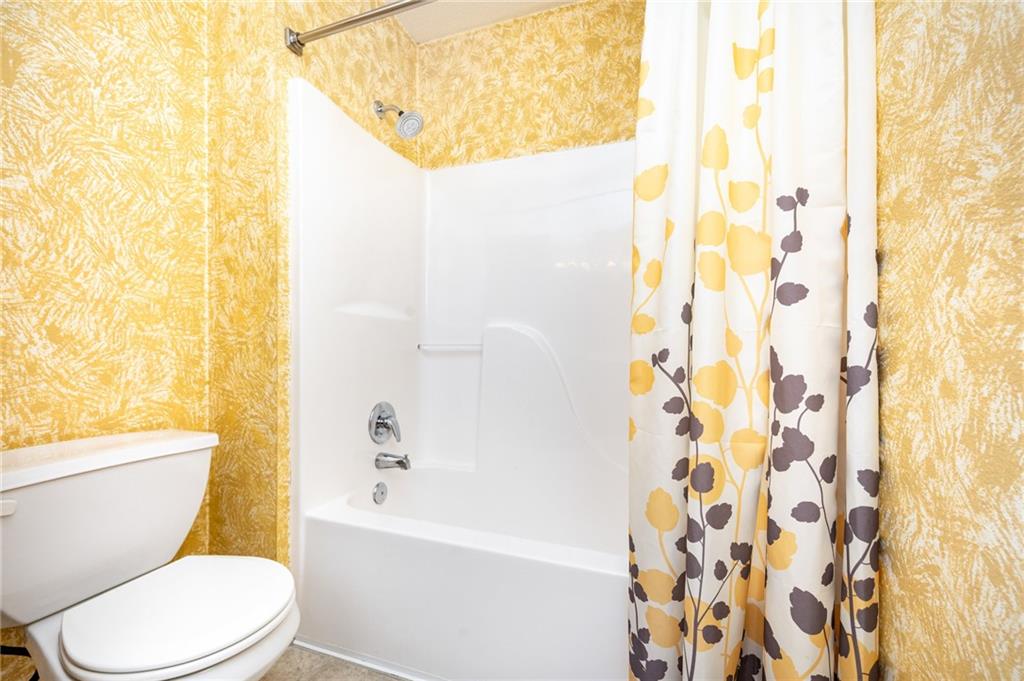 4448 NE 83rd Terrace