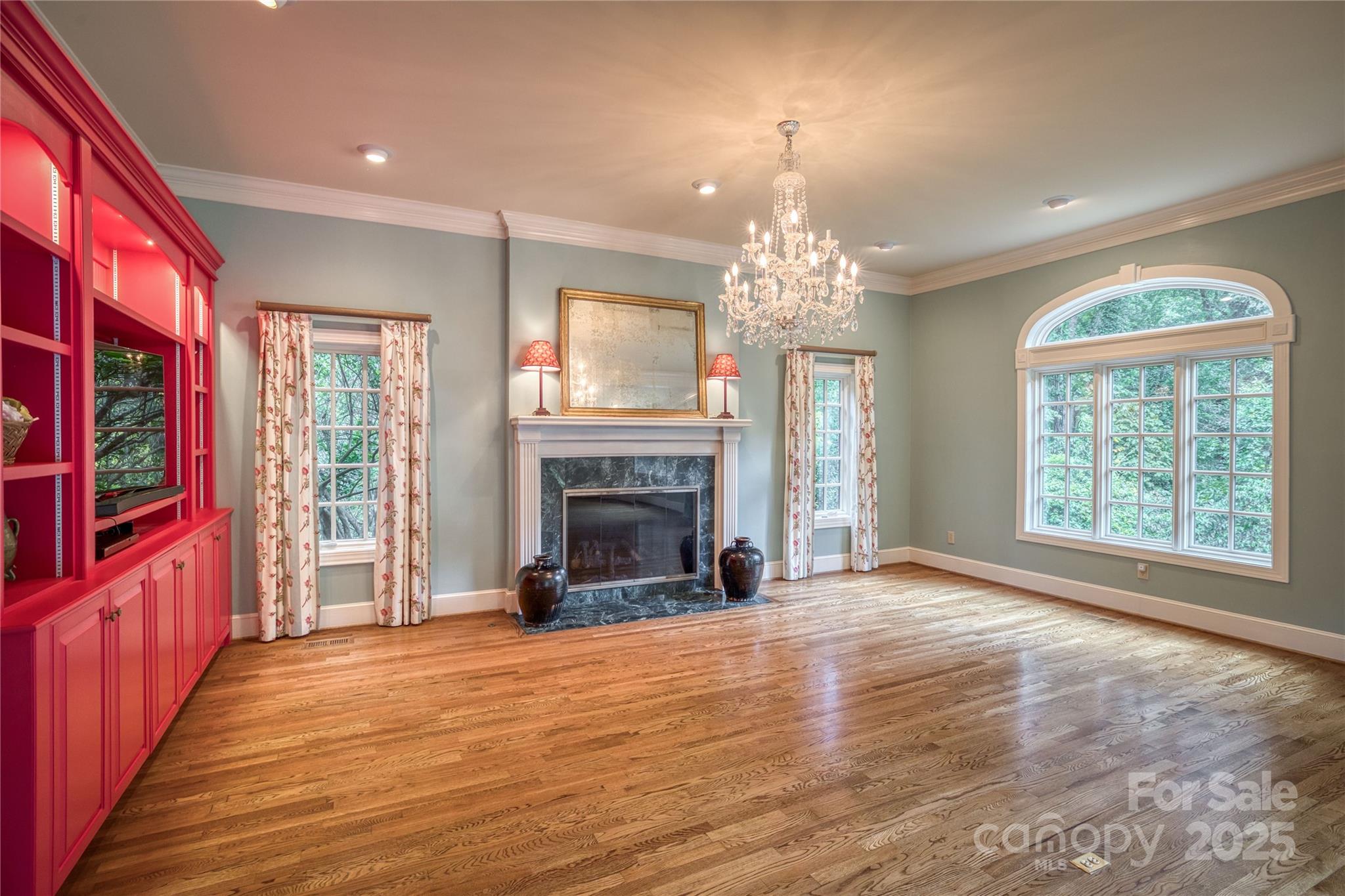 101 Woodland Drive