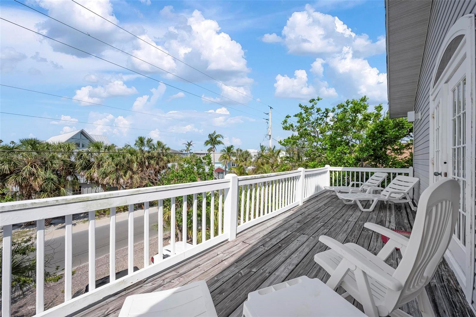 802 N Bay Boulevard