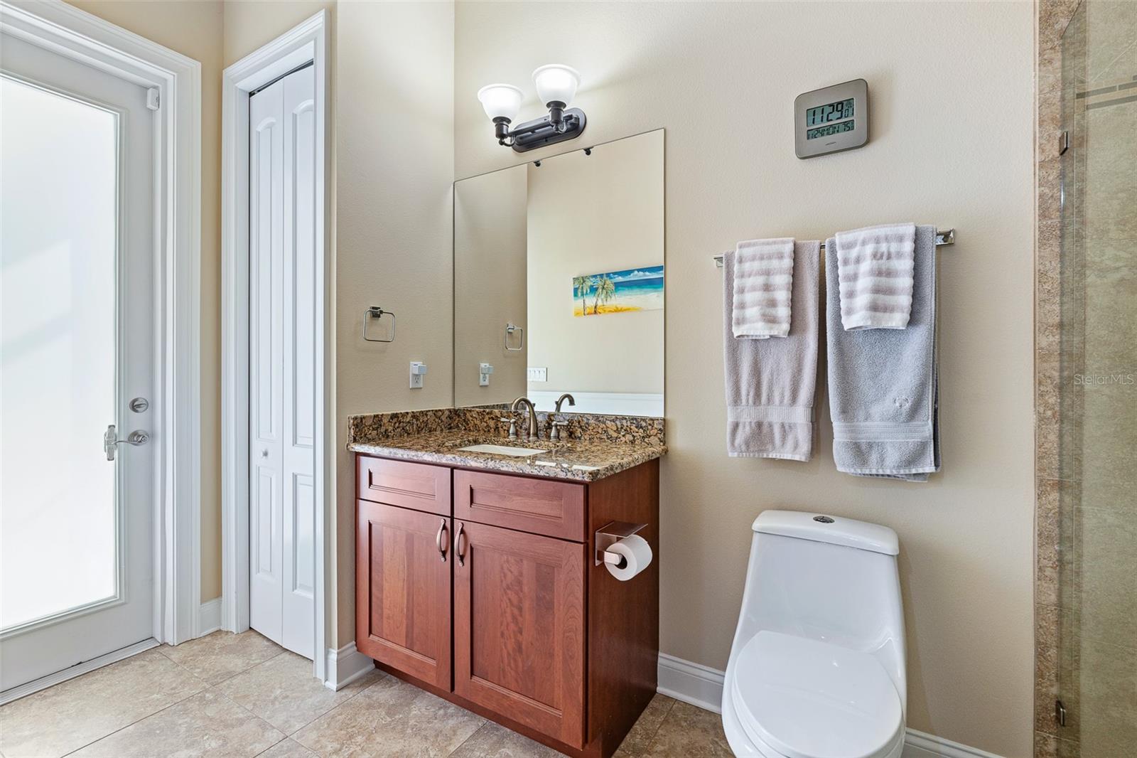 2 Humming Bird Circle