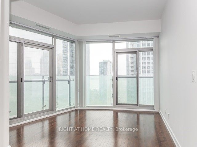 14 York St 2002