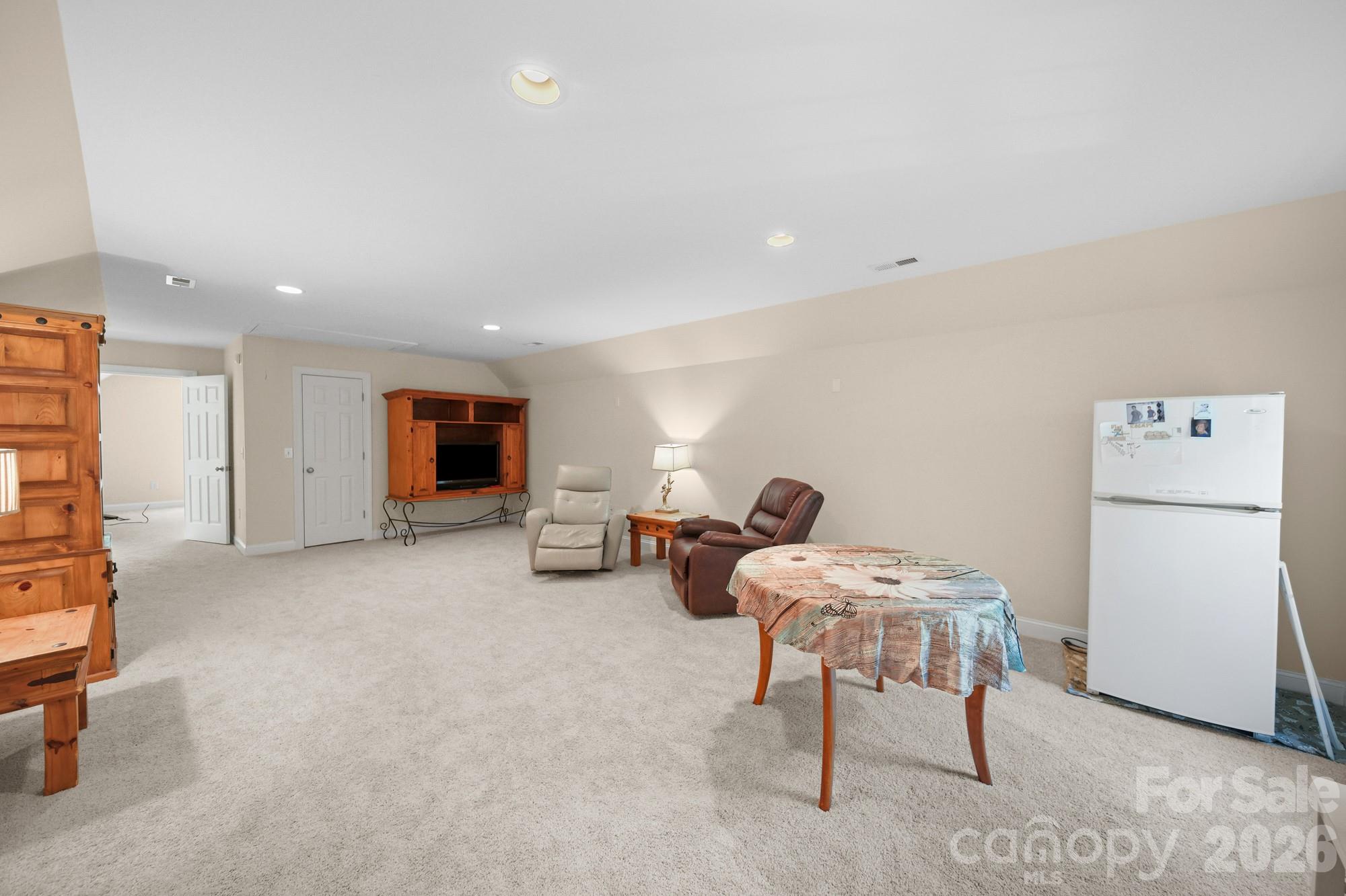 234 Lagoda Drive