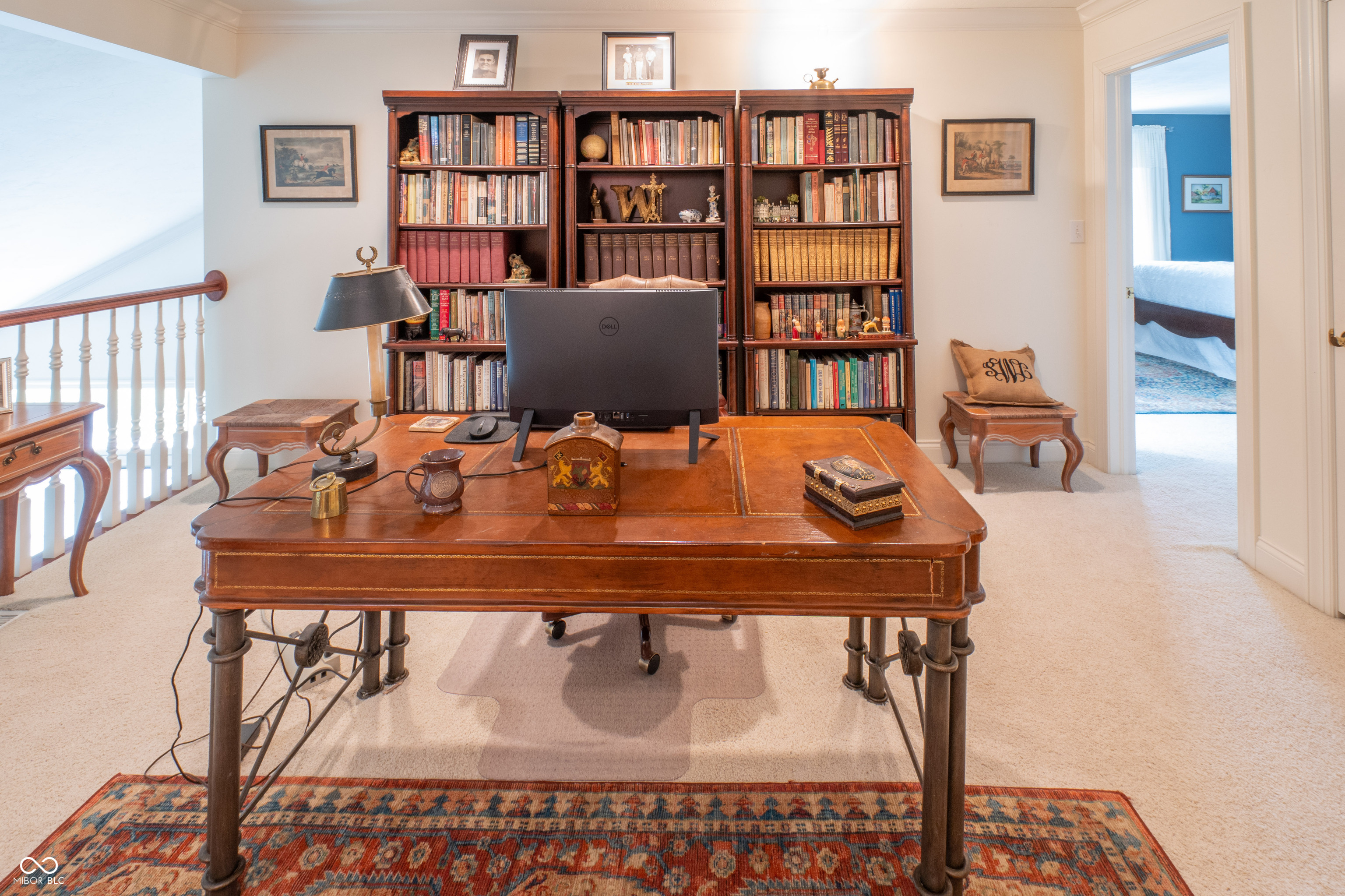 1700 Pathway Drive S