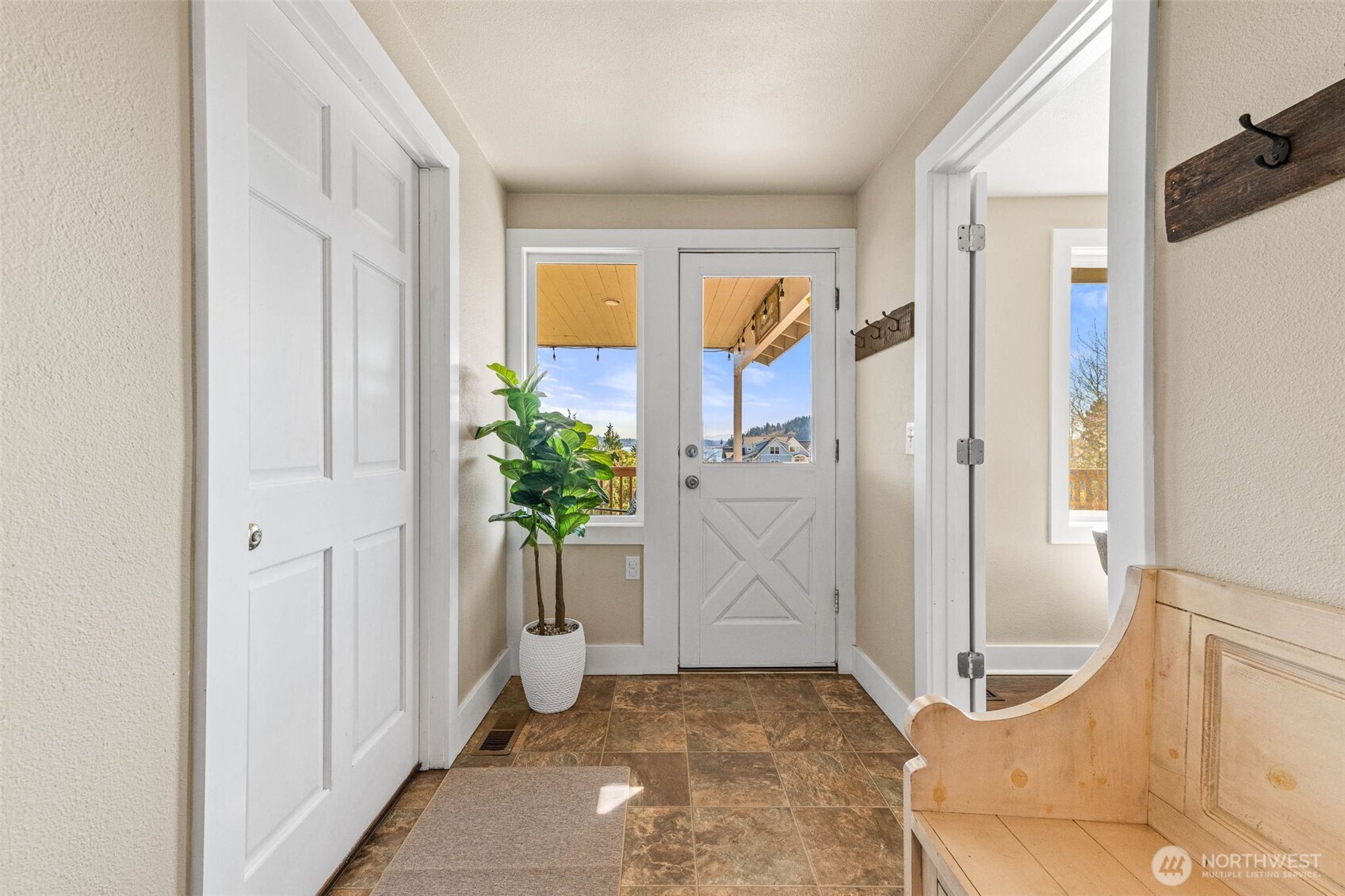 2809 Moorelands Avenue NW