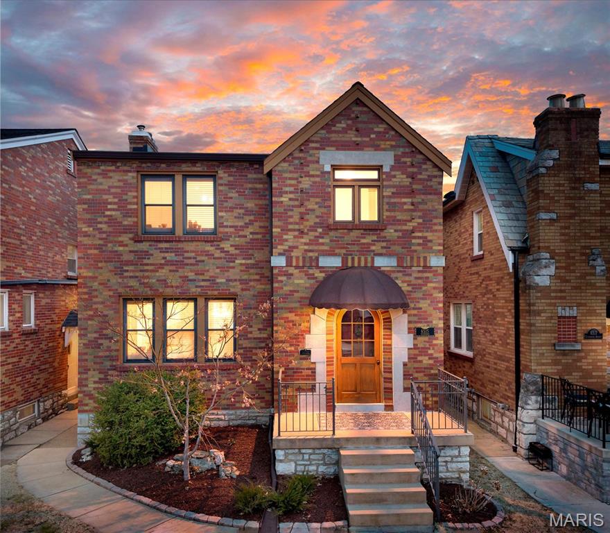 6515 Devonshire Avenue