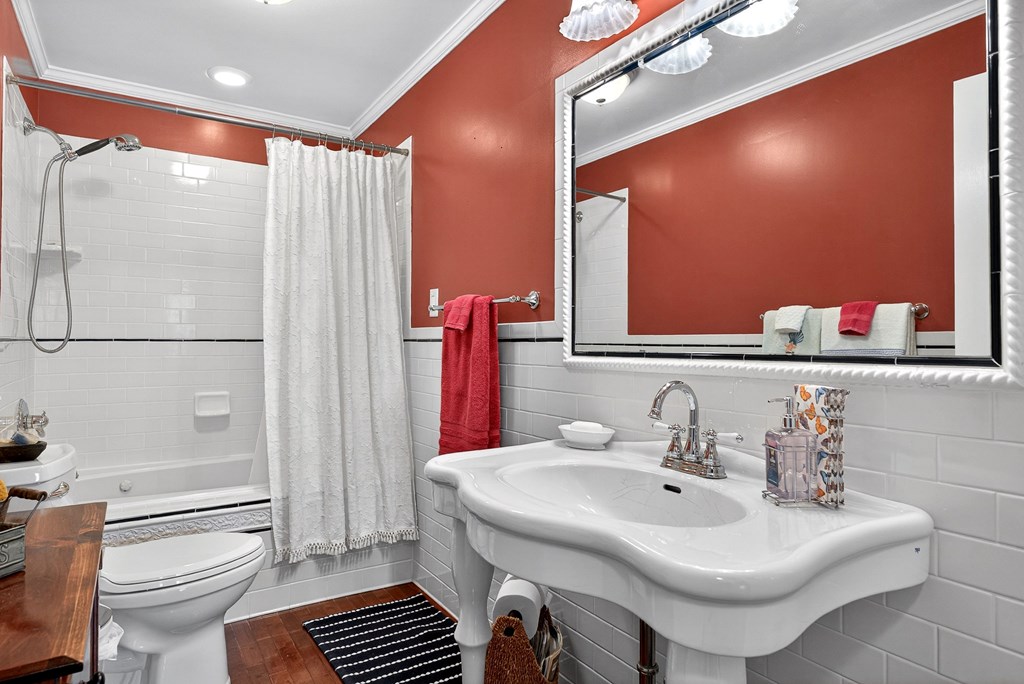 80 Hidden Hollow Ln