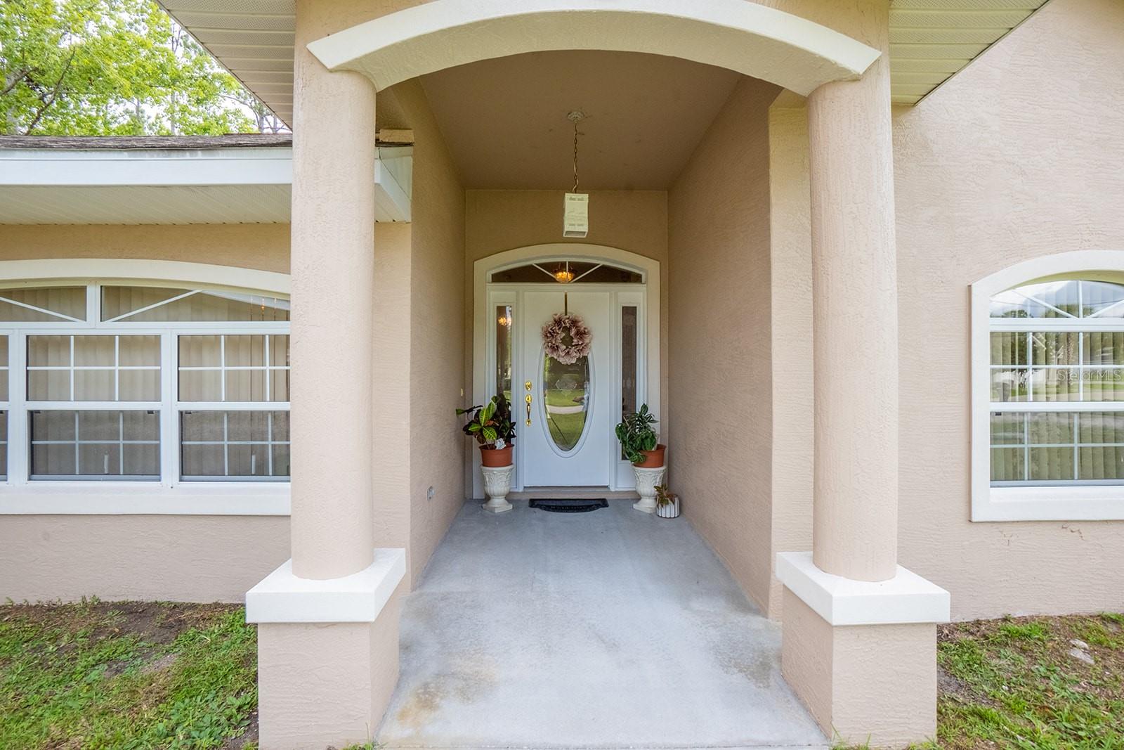 6 Port Echo Place