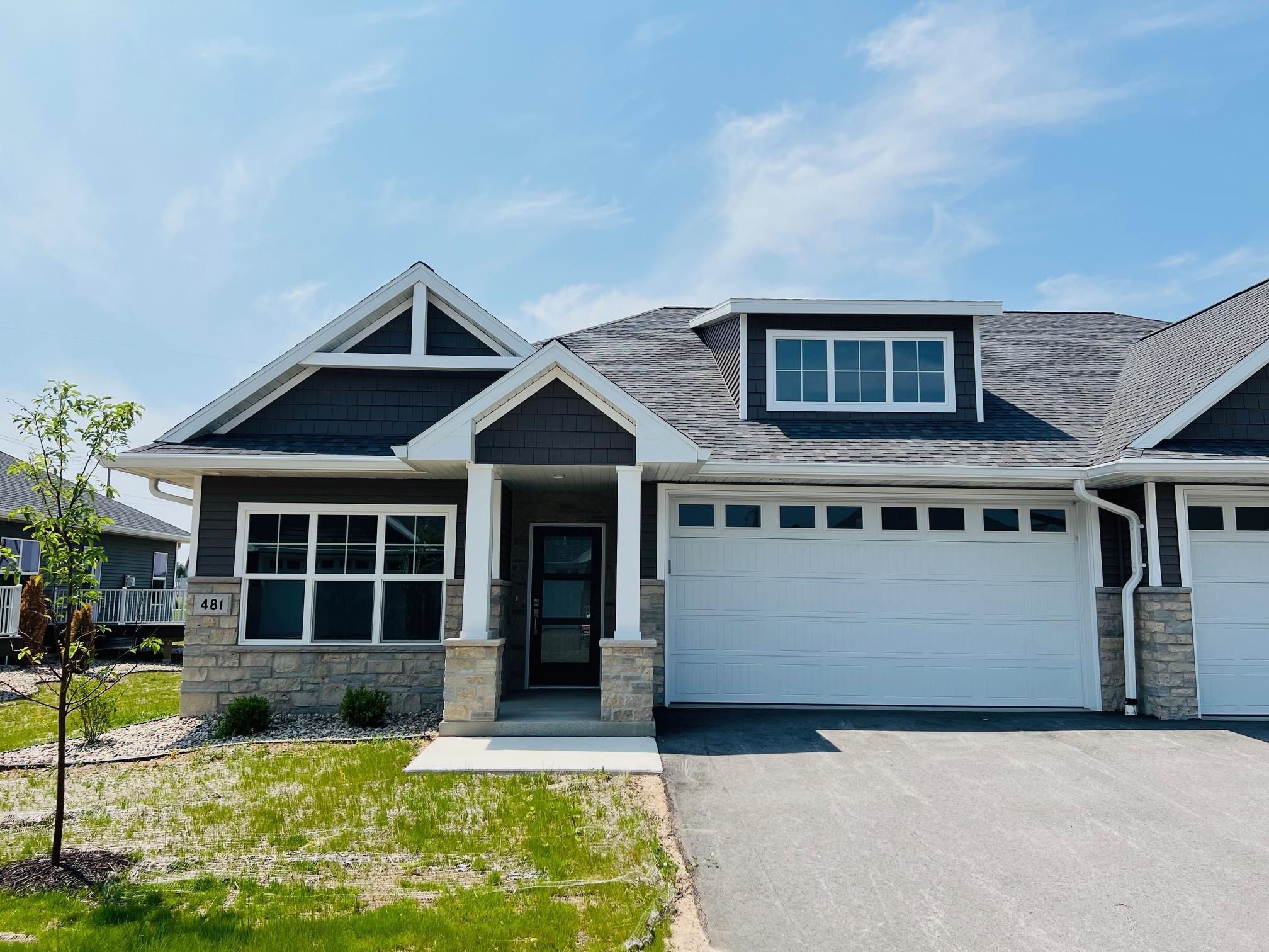 481 Papermill Circle