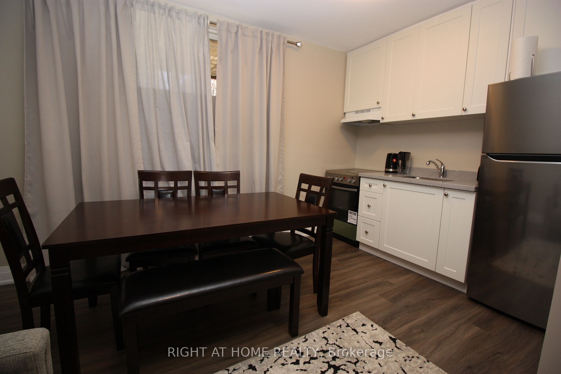 2 Glen Gordon Rd 5