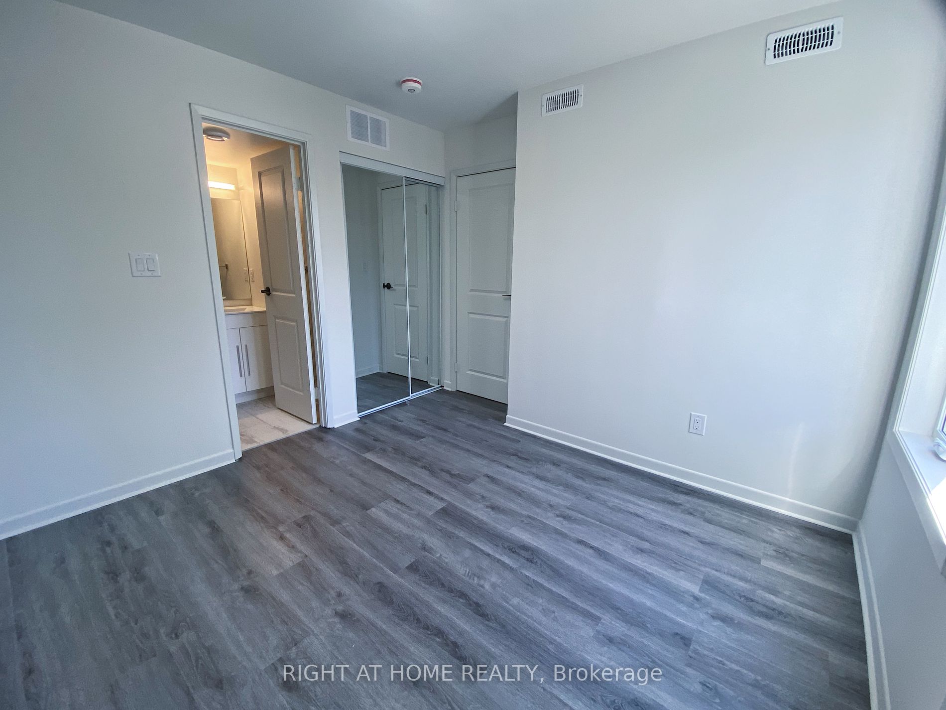 1258 Broadview Ave 2