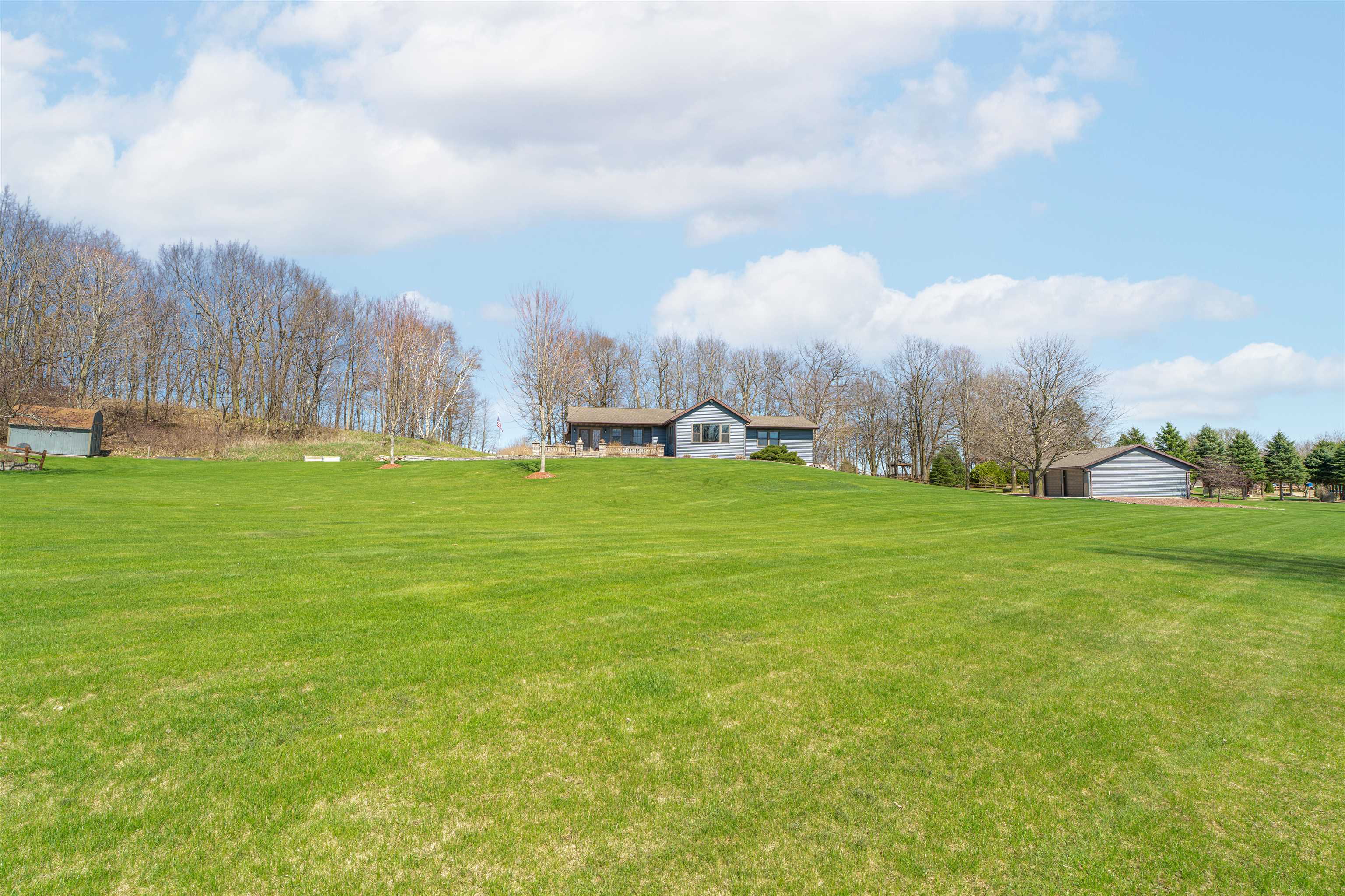 W3967 Shady Lane